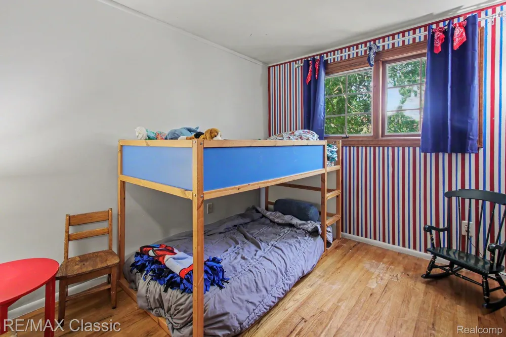 350 Burroughs Street Plymouth City, MI 48170