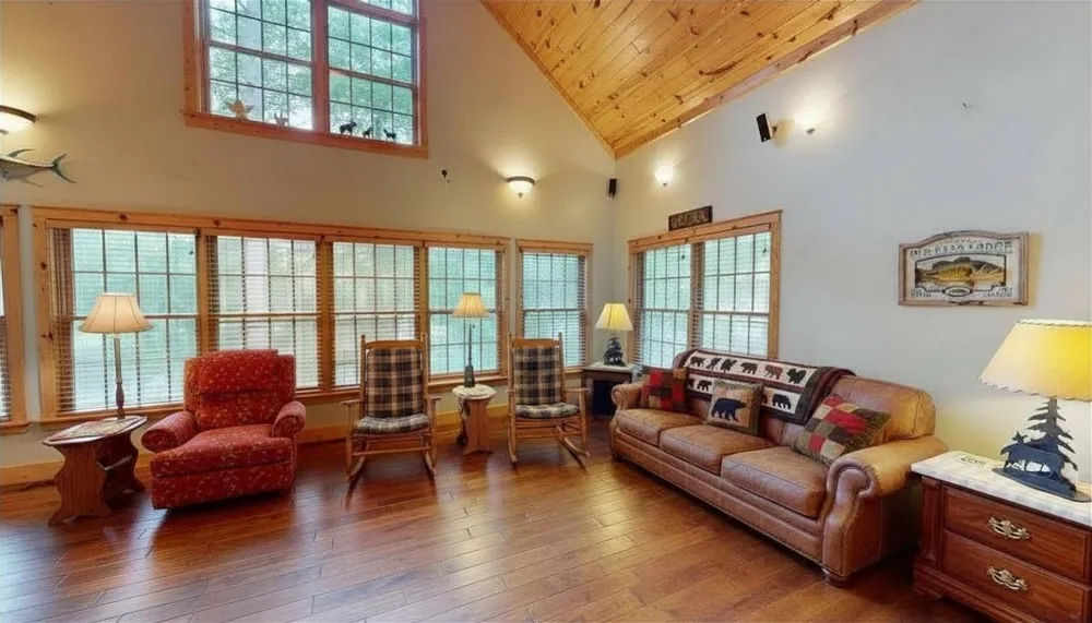 4867 E Shore Drive Clement Township, MI 48610