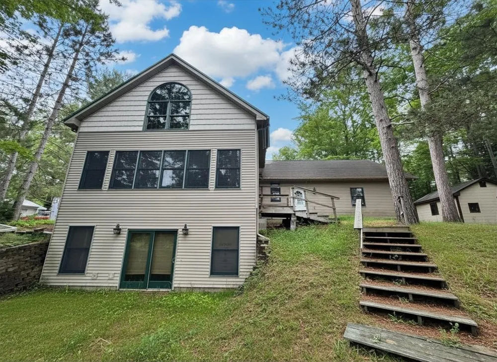 4867 E Shore Drive Clement Township, MI 48610