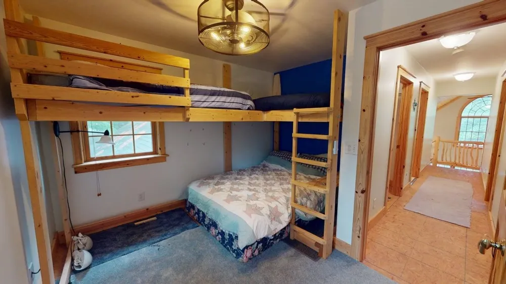 4867 E Shore Drive Clement Township, MI 48610