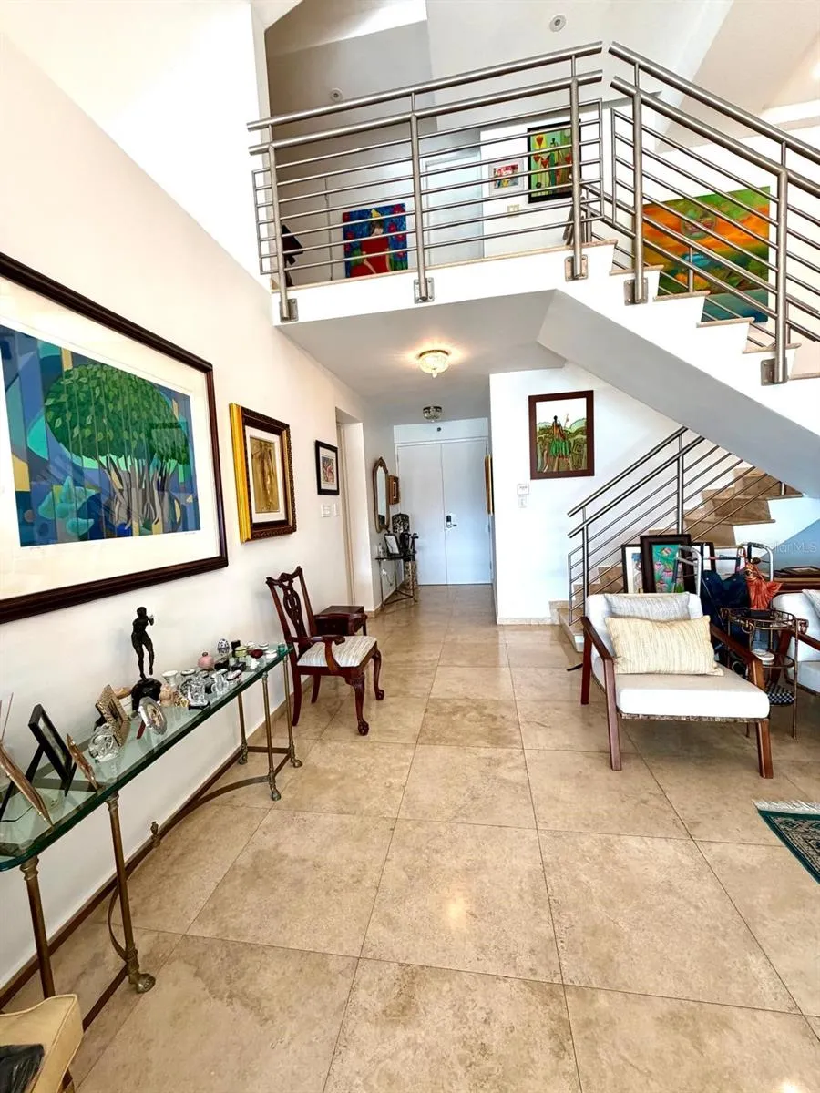 Carretera 833 PLAZA DEL PRADO #1304 Guaynabo, PR 00969