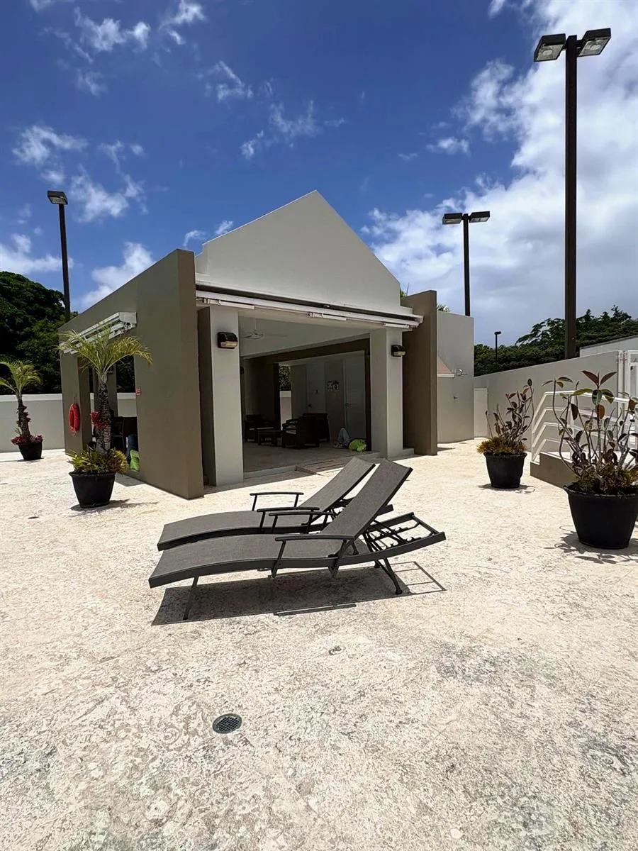 Carretera 833 PLAZA DEL PRADO #1304 Guaynabo, PR 00969