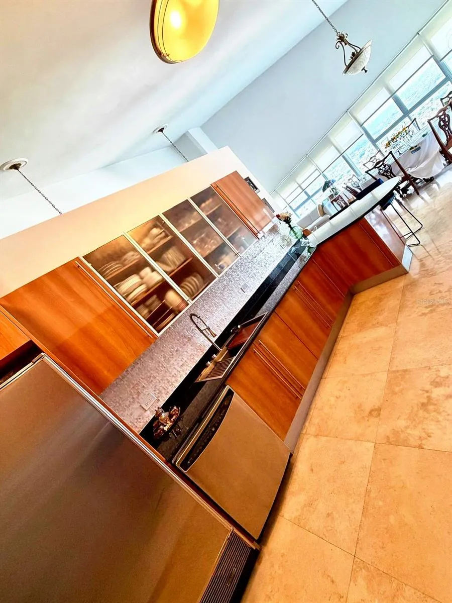 Carretera 833 PLAZA DEL PRADO #1304 Guaynabo, PR 00969