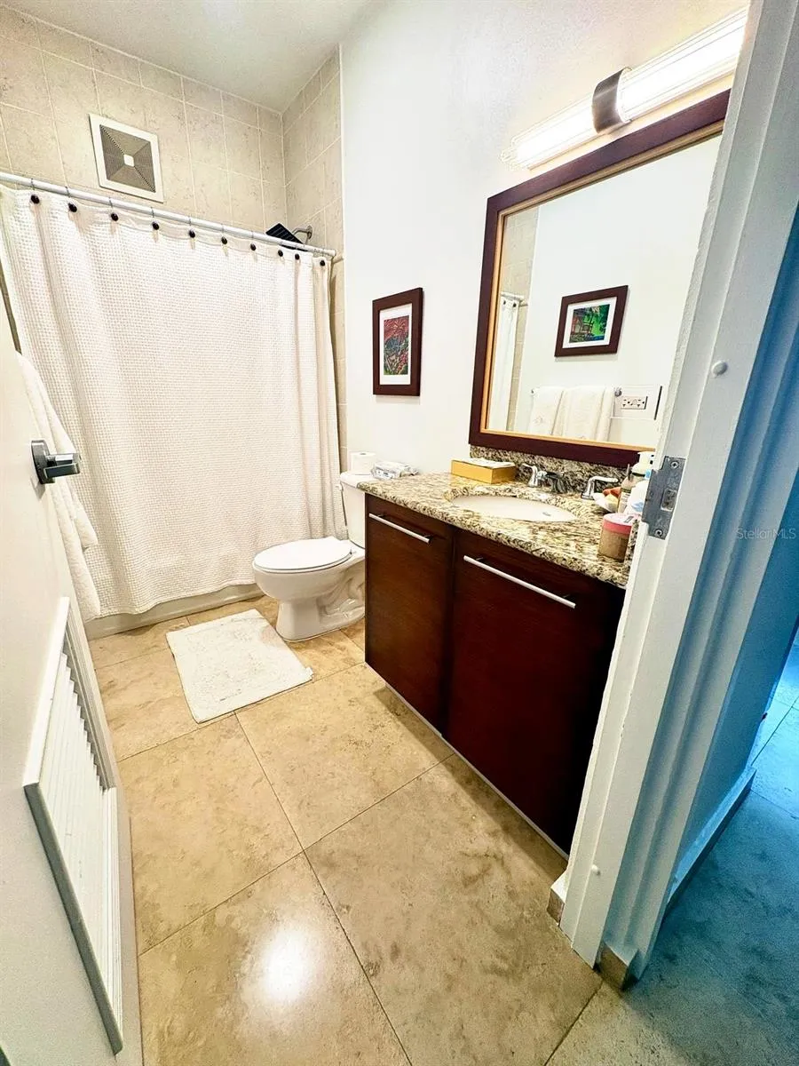 Carretera 833 PLAZA DEL PRADO #1304 Guaynabo, PR 00969