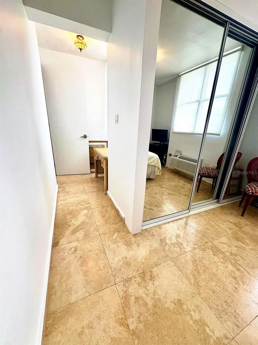 Carretera 833 PLAZA DEL PRADO #1304 Guaynabo, PR 00969