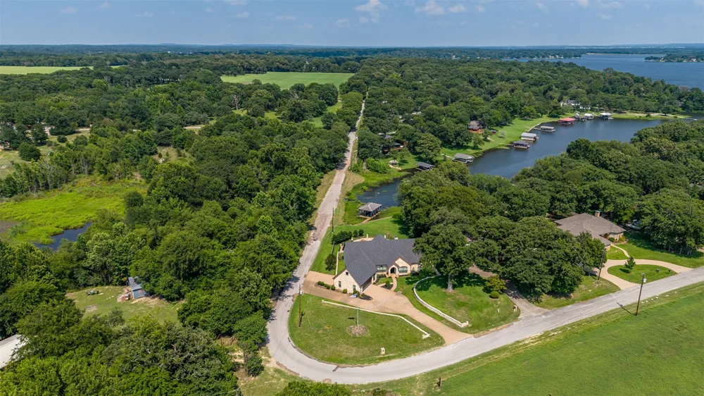 6414 Dorsey Drive Athens, TX 75752