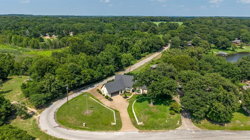 6414 Dorsey Drive Athens, TX 75752