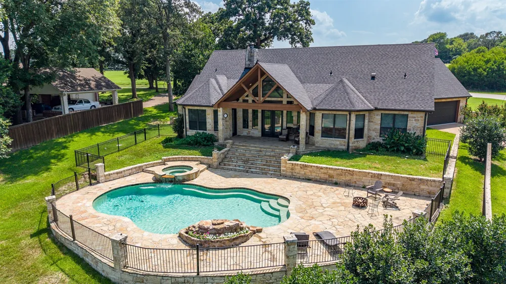 6414 Dorsey Drive Athens, TX 75752