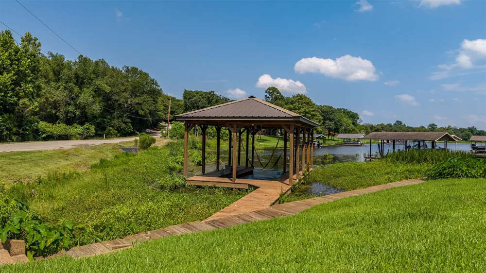 6414 Dorsey Drive Athens, TX 75752