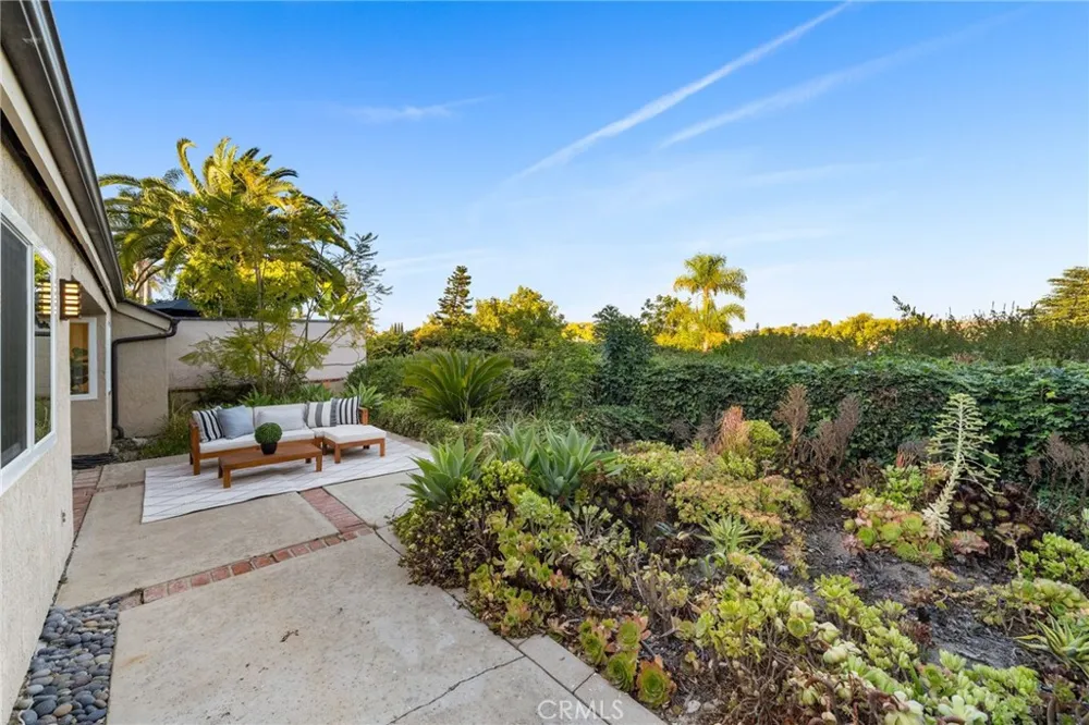 30042 Happy Sparrow Laguna Niguel, CA 92677