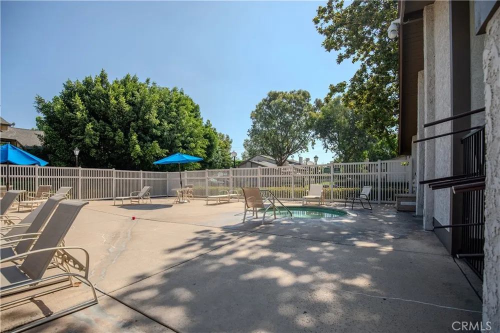 2528 Tustin #D Santa Ana, CA 92705
