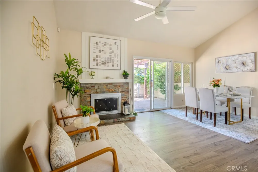 2528 Tustin #D Santa Ana, CA 92705