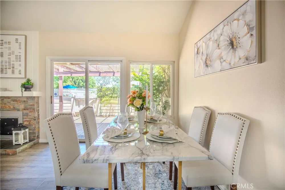 2528 Tustin #D Santa Ana, CA 92705