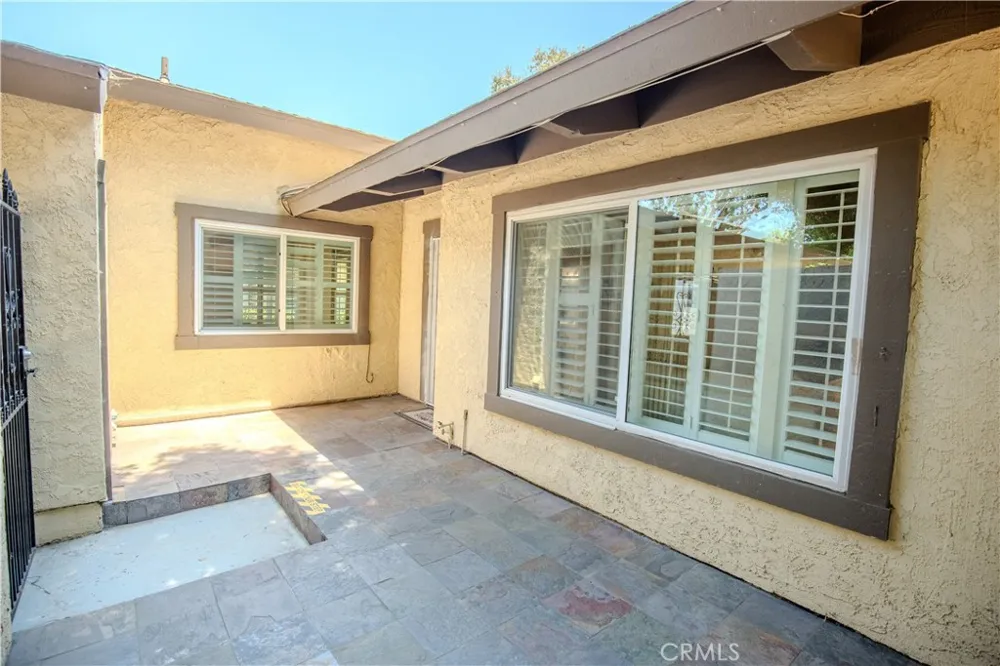 2528 Tustin #D Santa Ana, CA 92705