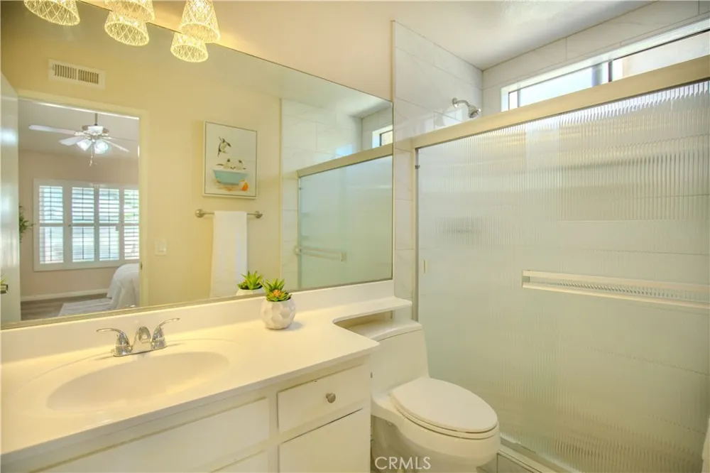 2528 Tustin #D Santa Ana, CA 92705