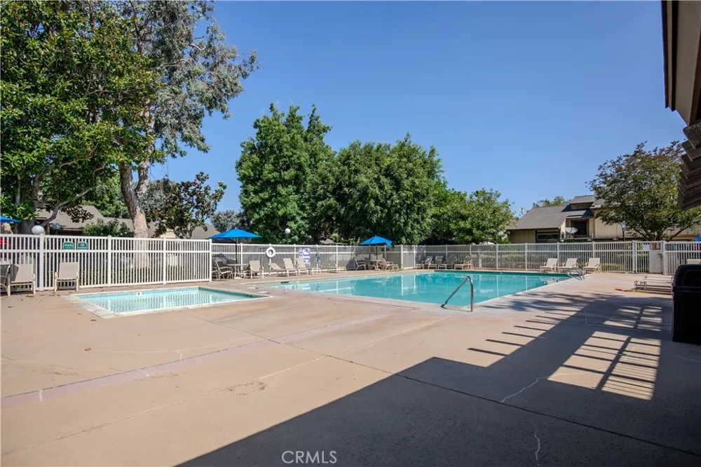 2528 Tustin #D Santa Ana, CA 92705