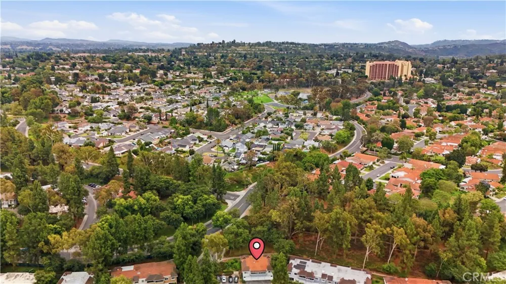 22122 Caminito Vino Laguna Hills, CA 92653