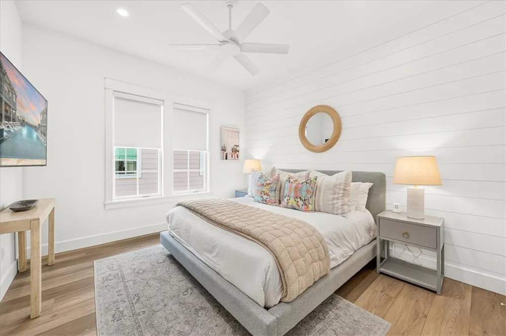 217 South Shore Drive Port Aransas, TX 78373