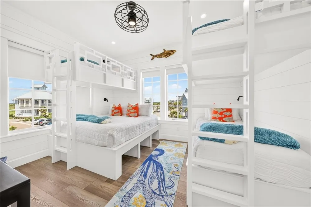 217 South Shore Drive Port Aransas, TX 78373