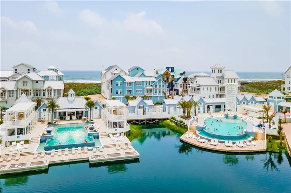 217 South Shore Drive Port Aransas, TX 78373