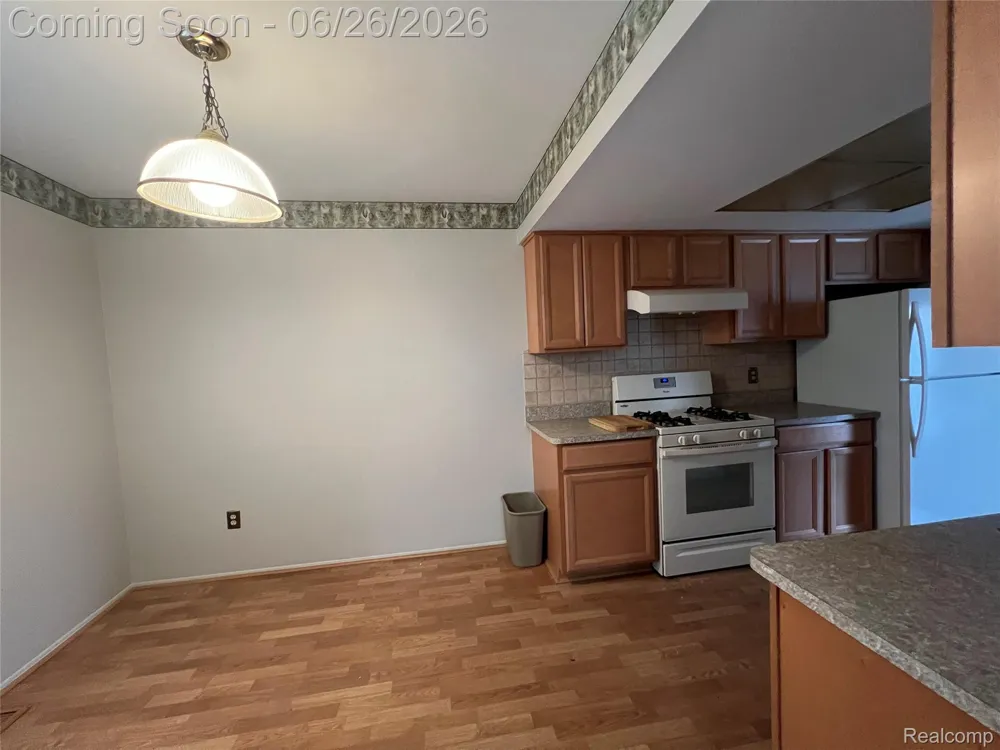 37407 Charter Oaks Boulevard Clinton Charter Township, MI 48036