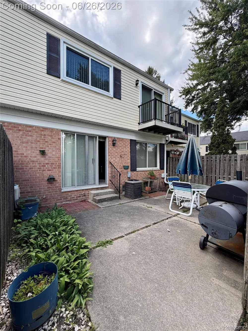 37407 Charter Oaks Boulevard Clinton Charter Township, MI 48036