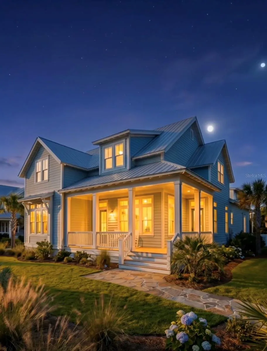 698 VILLAGRANDE AVENUE S St Petersburg, FL 33707