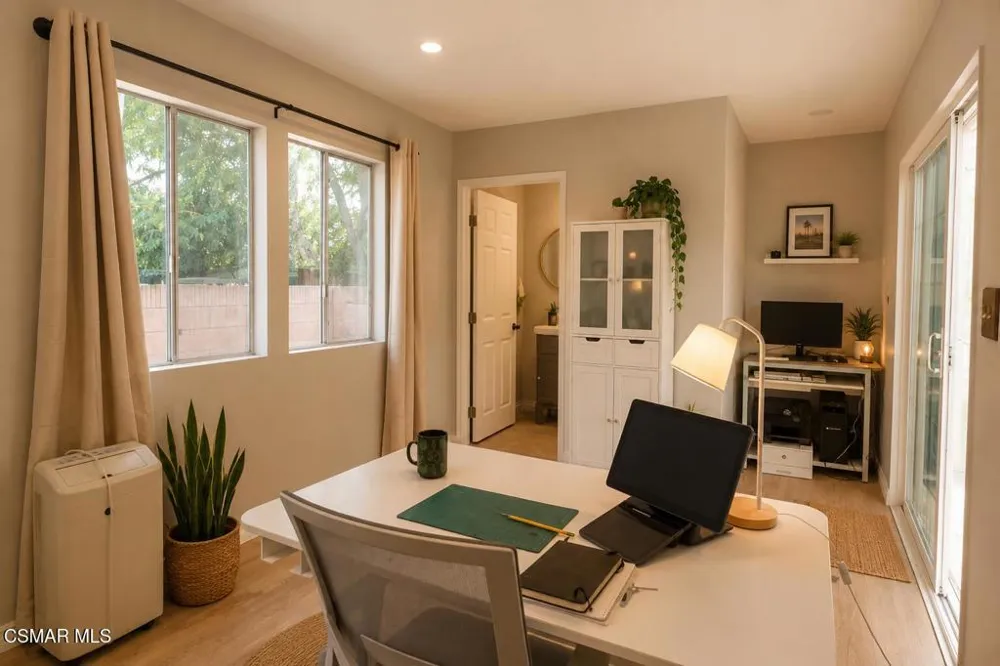 17444 Septo Street Northridge, CA 91325