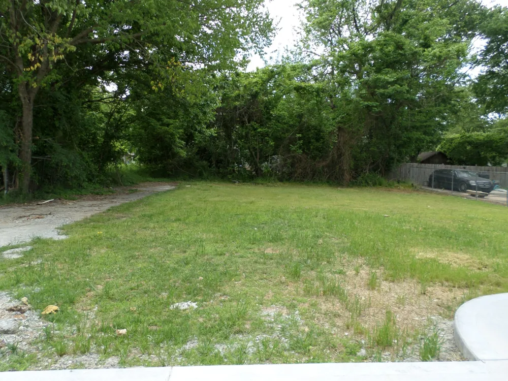118 Peabody Ave Jackson, TN 38301