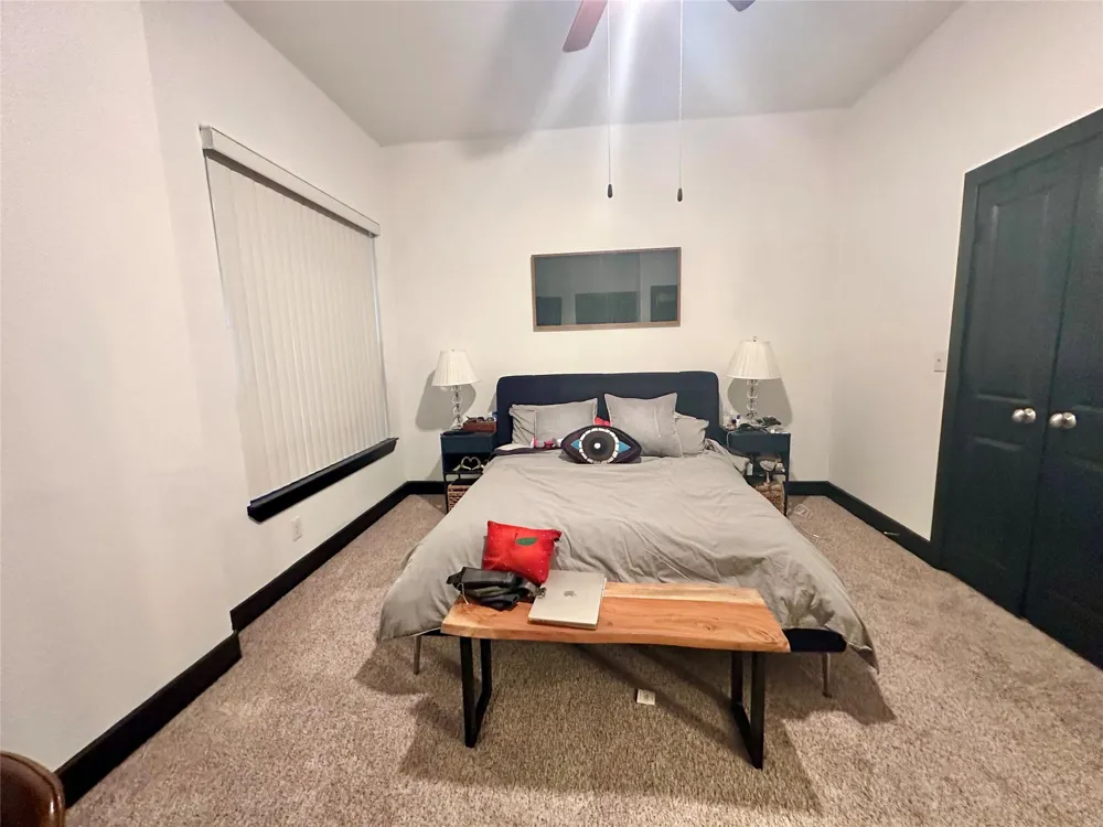 1901 Post Oak Boulevard #3606 Houston, TX 77056