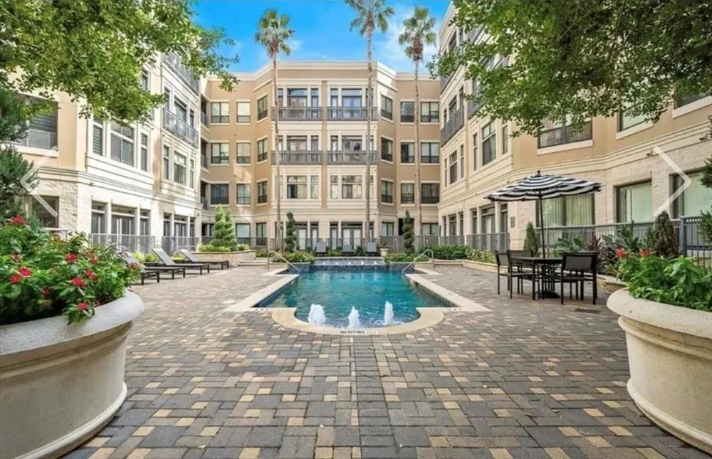 1901 Post Oak Boulevard #3606 Houston, TX 77056