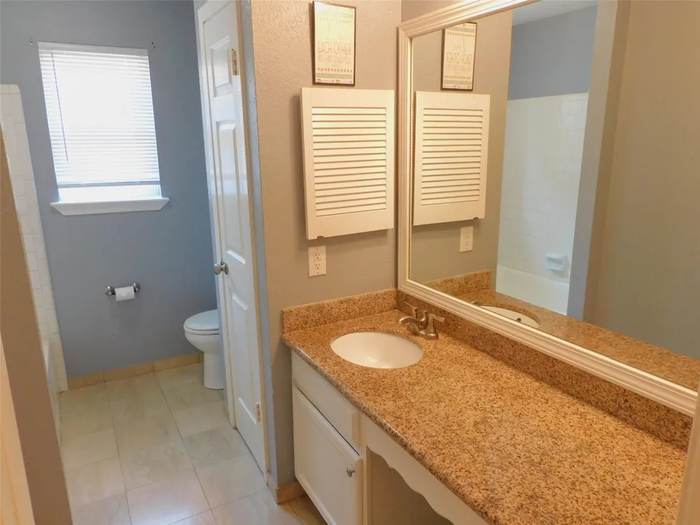 1338 Leadenhall Circle Channelview, TX 77530
