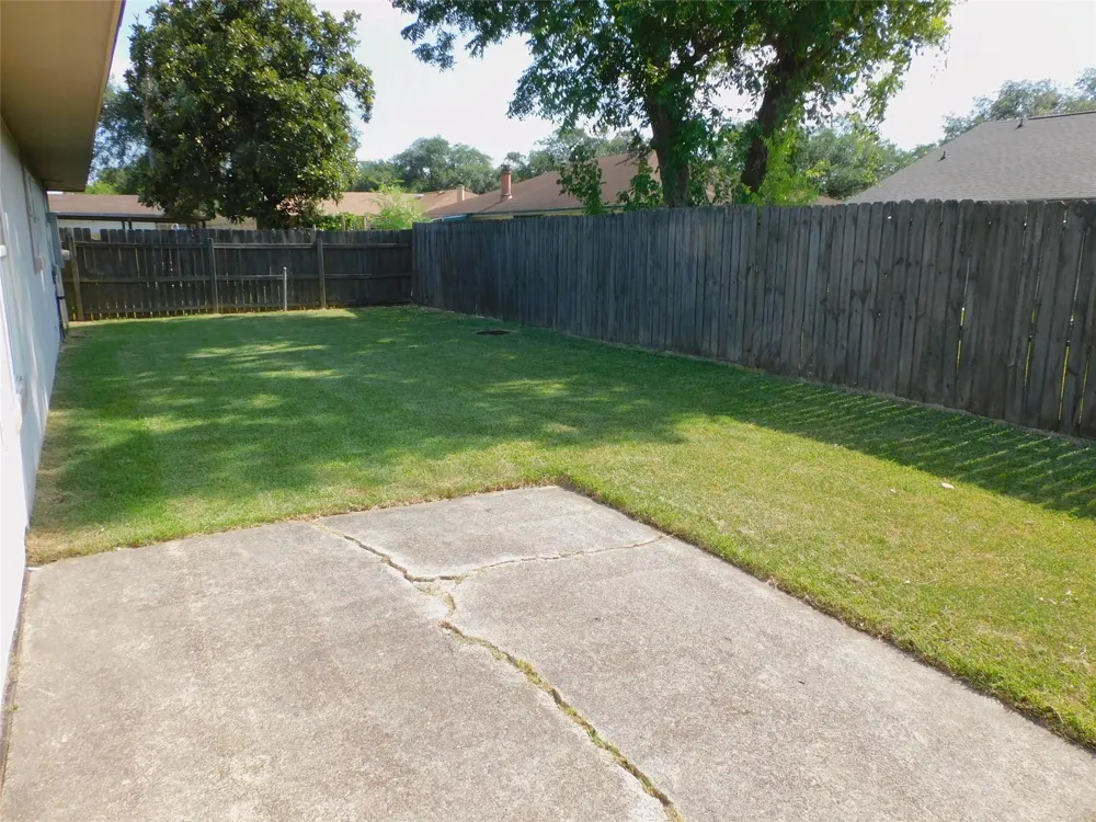 1338 Leadenhall Circle Channelview, TX 77530