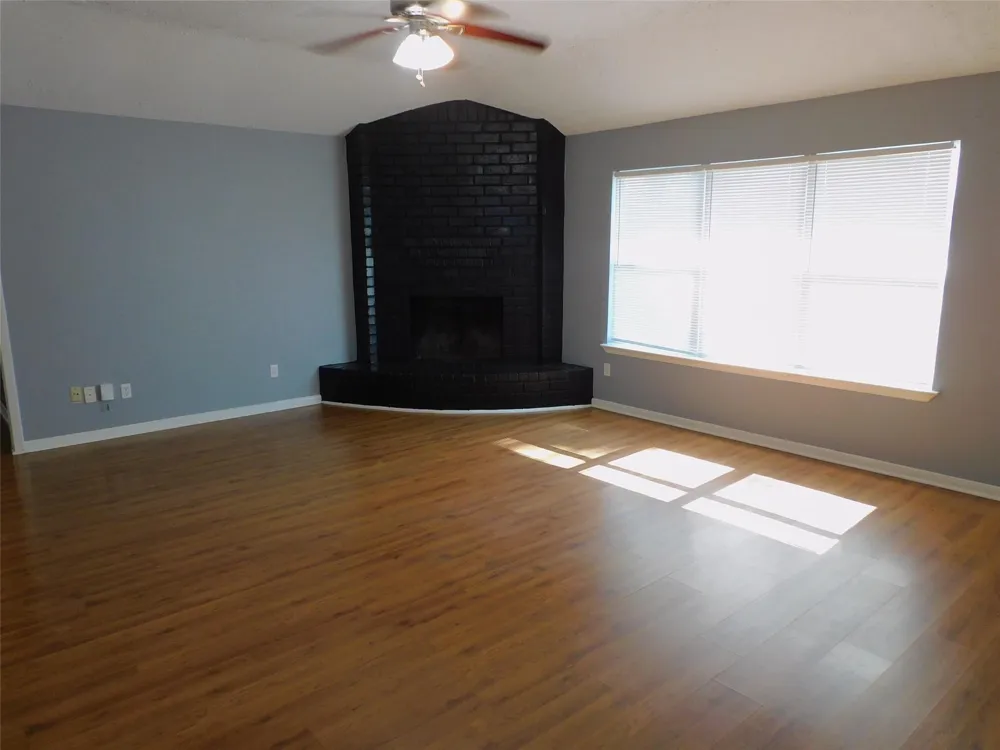 1338 Leadenhall Circle Channelview, TX 77530