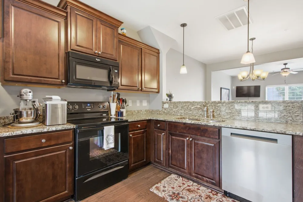 2085 Hemlock Dr Spring Hill, TN 37174