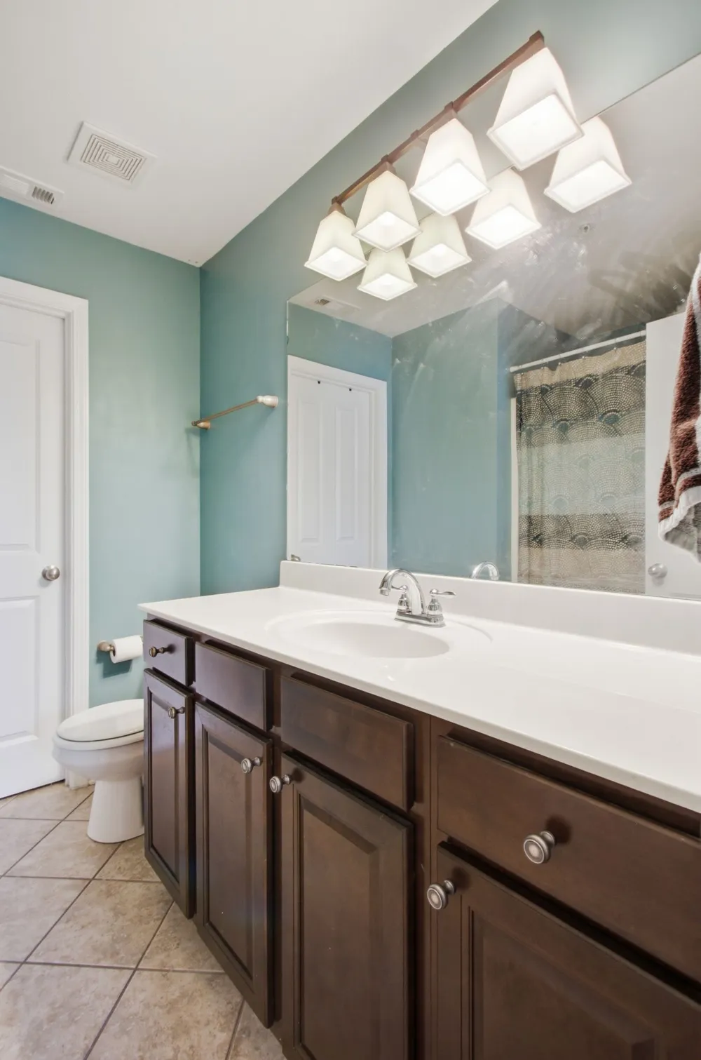 2085 Hemlock Dr Spring Hill, TN 37174