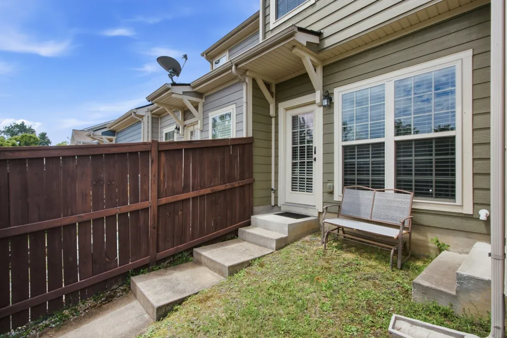 2085 Hemlock Dr Spring Hill, TN 37174