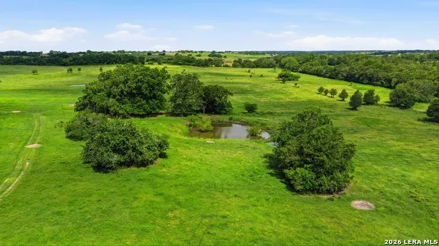 7410 FM 1295 Moulton, TX 77975