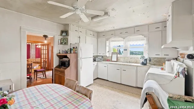 7410 FM 1295 Moulton, TX 77975