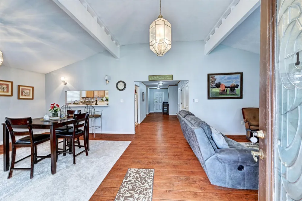 170 Mesa Verde Livingston, TX 77351