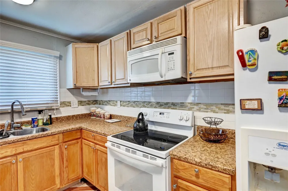 170 Mesa Verde Livingston, TX 77351