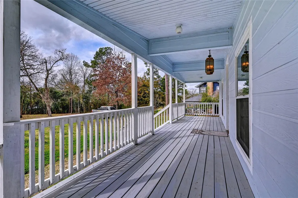 170 Mesa Verde Livingston, TX 77351