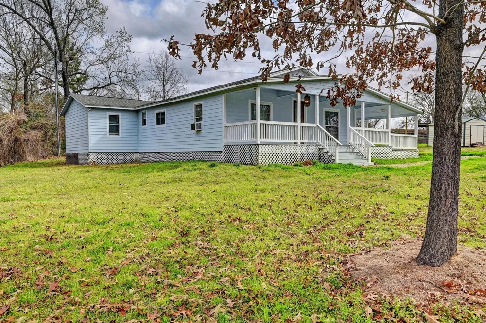 170 Mesa Verde Livingston, TX 77351