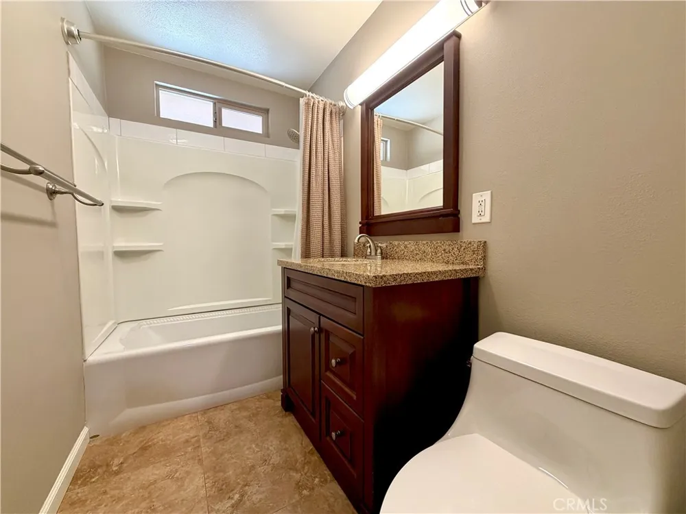 1365 Lafayette Road #C Claremont, CA 91711