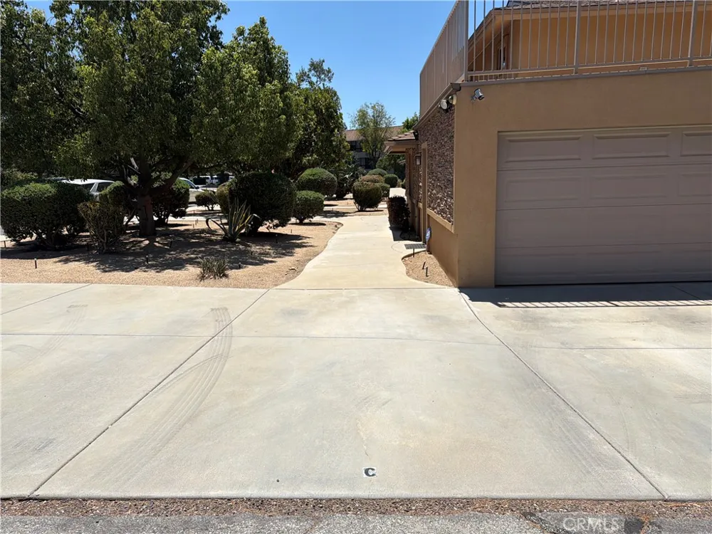 1365 Lafayette Road #C Claremont, CA 91711
