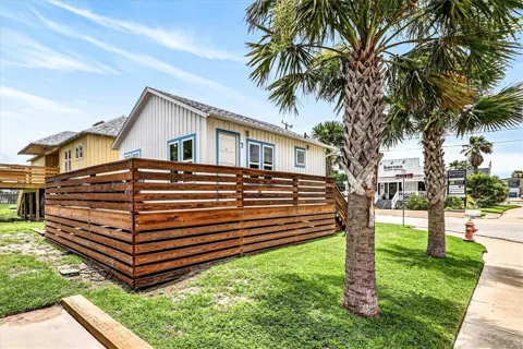340 Alister Street #7