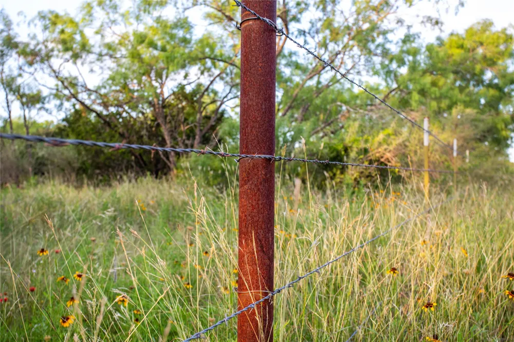 Broke O Road Llano, TX 78643