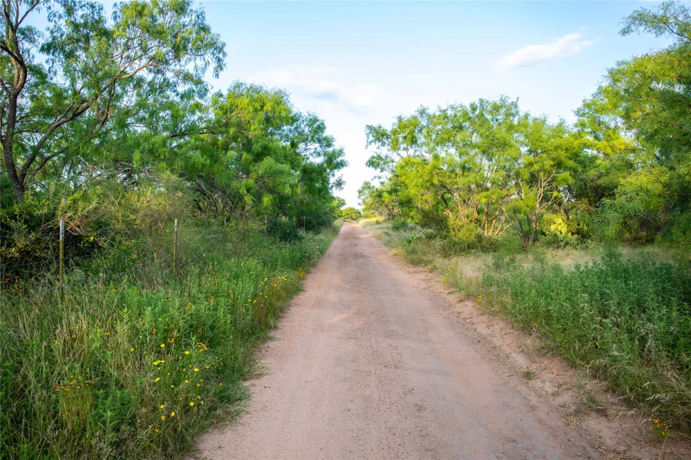 Broke O Road Llano, TX 78643