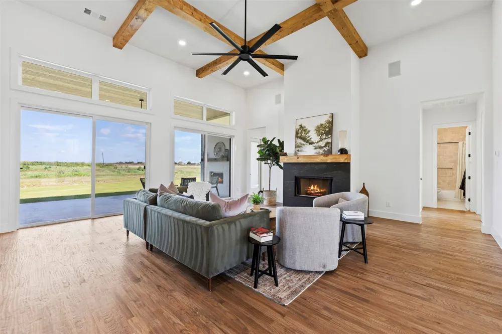 130 Adilynn Trail Maypearl, TX 76084