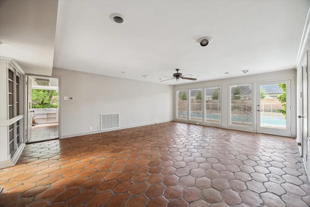 626 Rocky River Road Houston, TX 77056